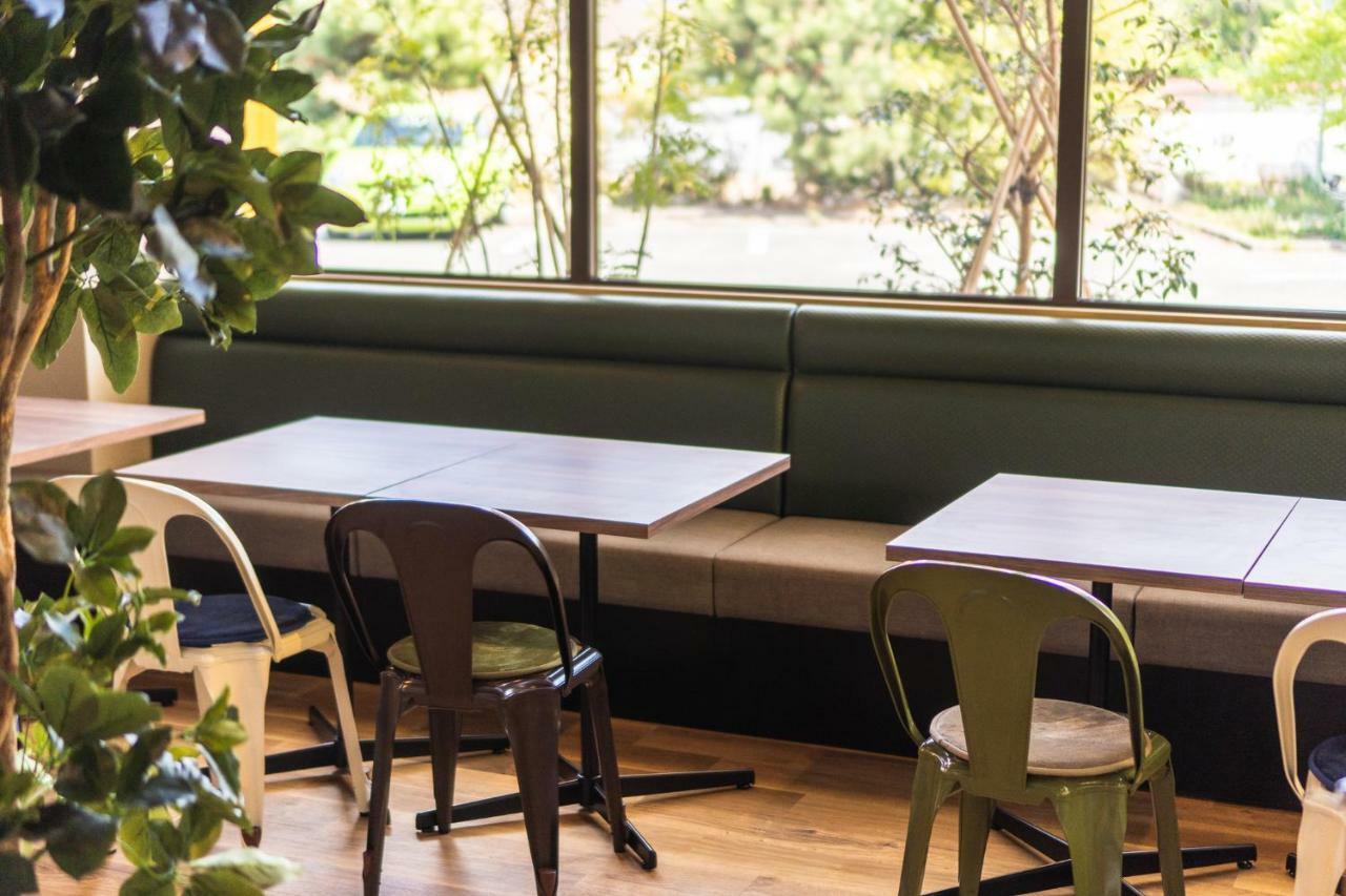 I-Link Hostel & Cafe Shimanami Imabari Railway Station Екстериор снимка